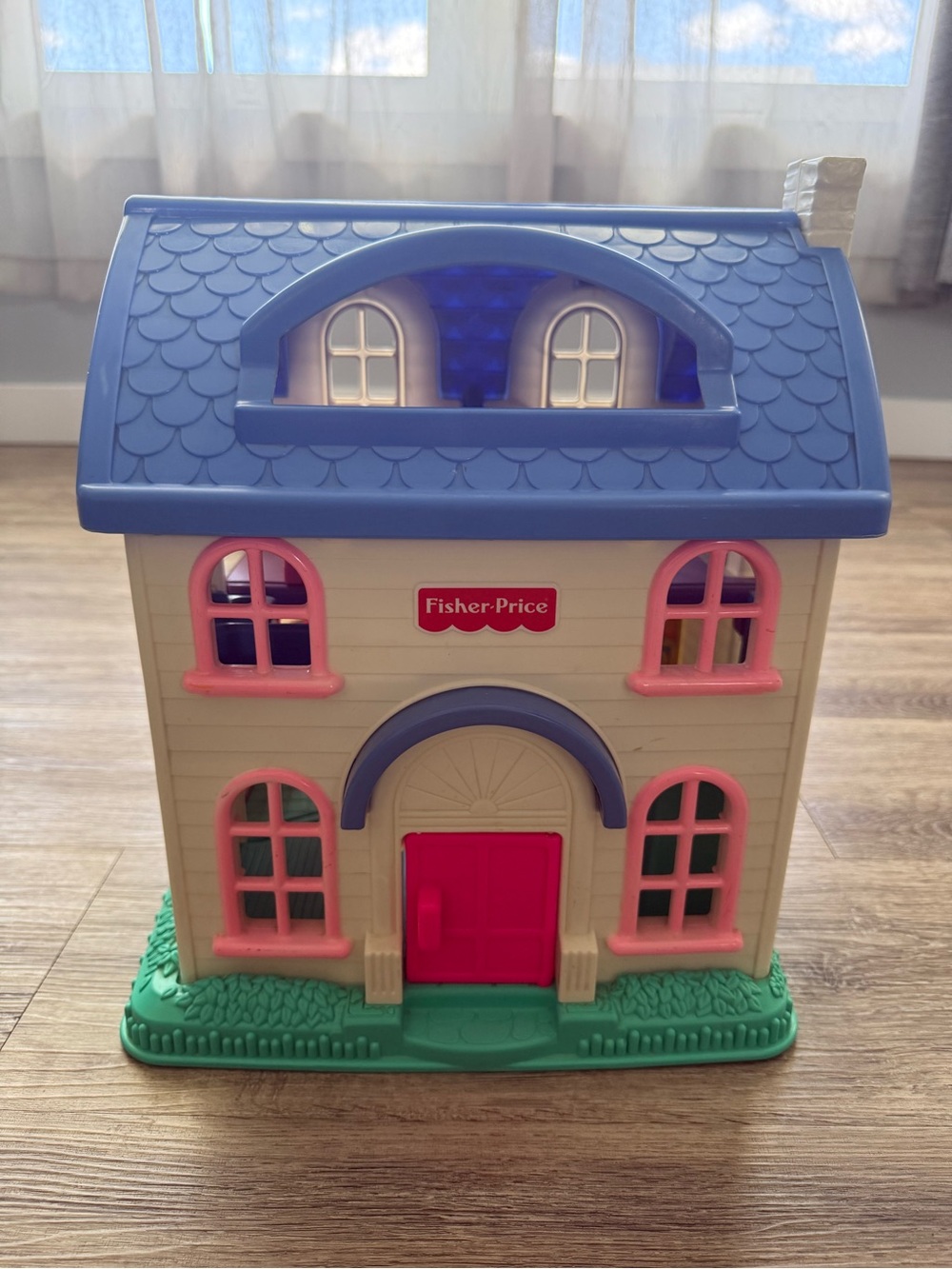 Vintage 1996 Little People Home Sweet Home Dollhouse